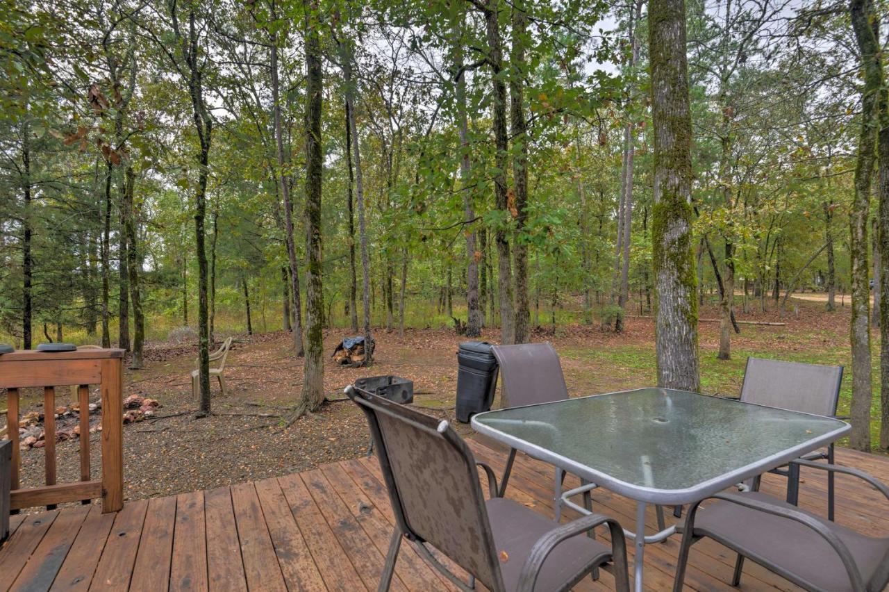 Hochatown Hideaway With Hot Tub, Grill And Fire Pit! Villa Stephens Gap Ngoại thất bức ảnh